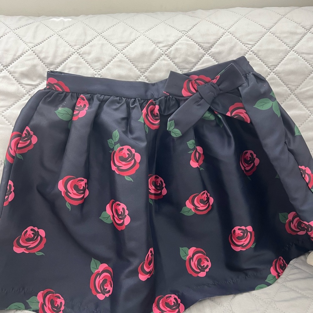 Charming Floral Skirt with Pink Roses